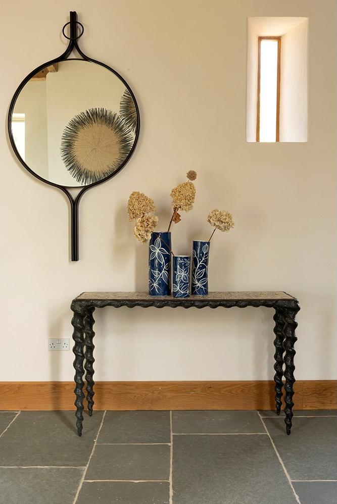 Mesa Consola Karinta White Oyster