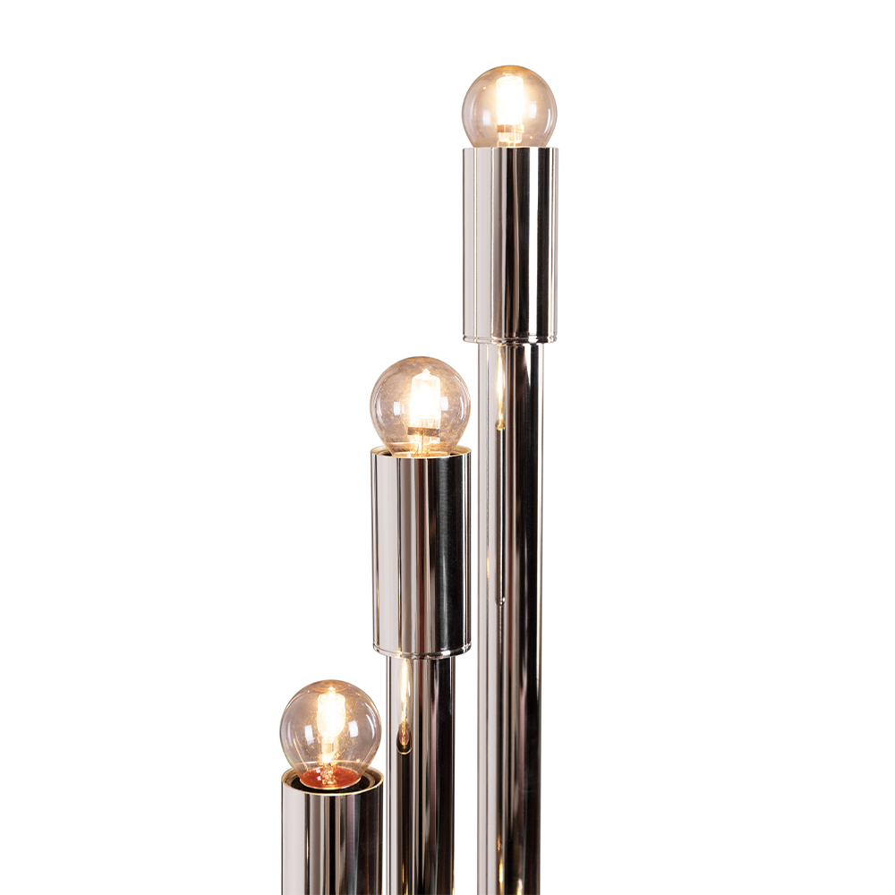 Candeeiro de pé cósmico