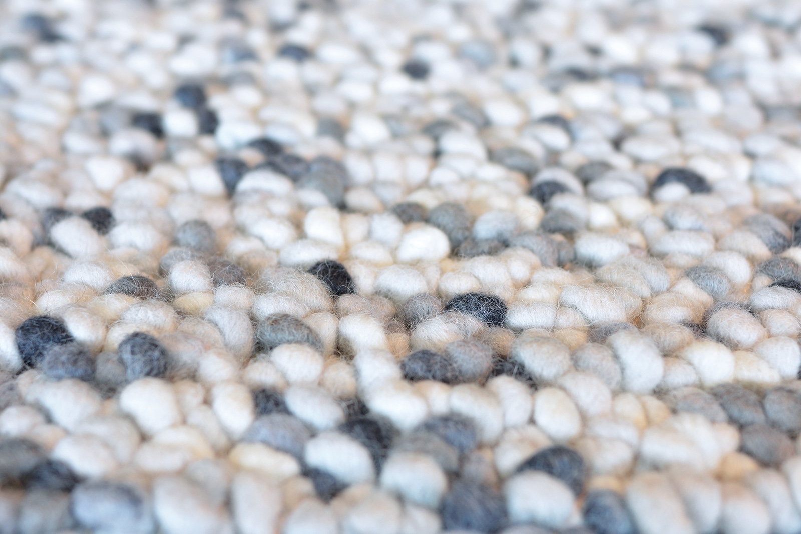 Tapete Pebble Cinzento Frio | Tamanho: 250 × 350 cm
