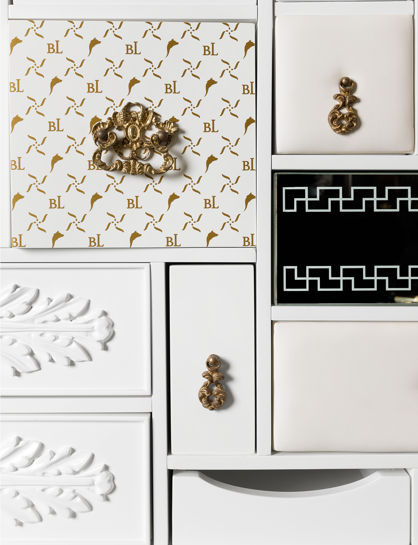 Aparador Miro branco