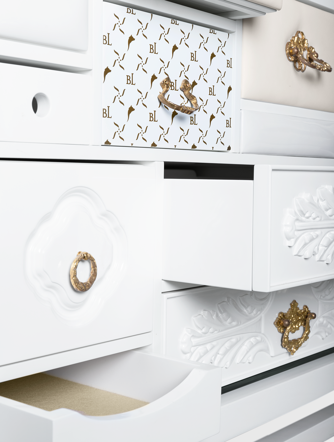 Aparador Miro branco