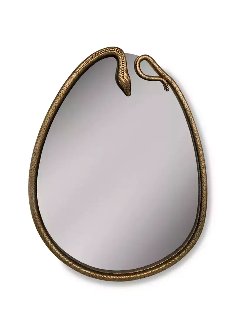 Espelho serpentino formato pêra