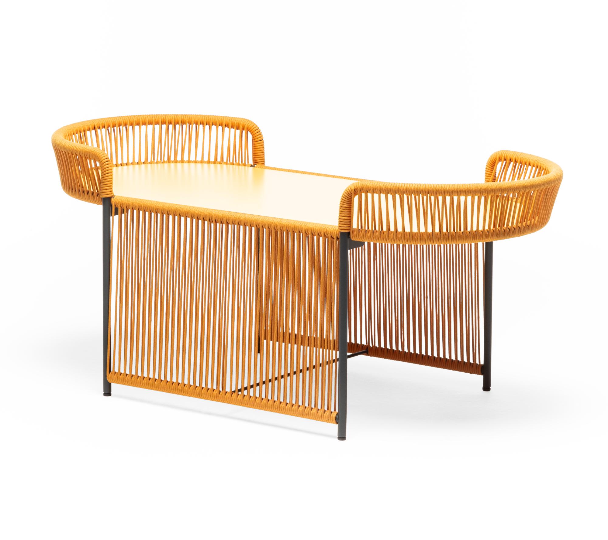 Mesa de Centro para Exterior Altana OV Amarela