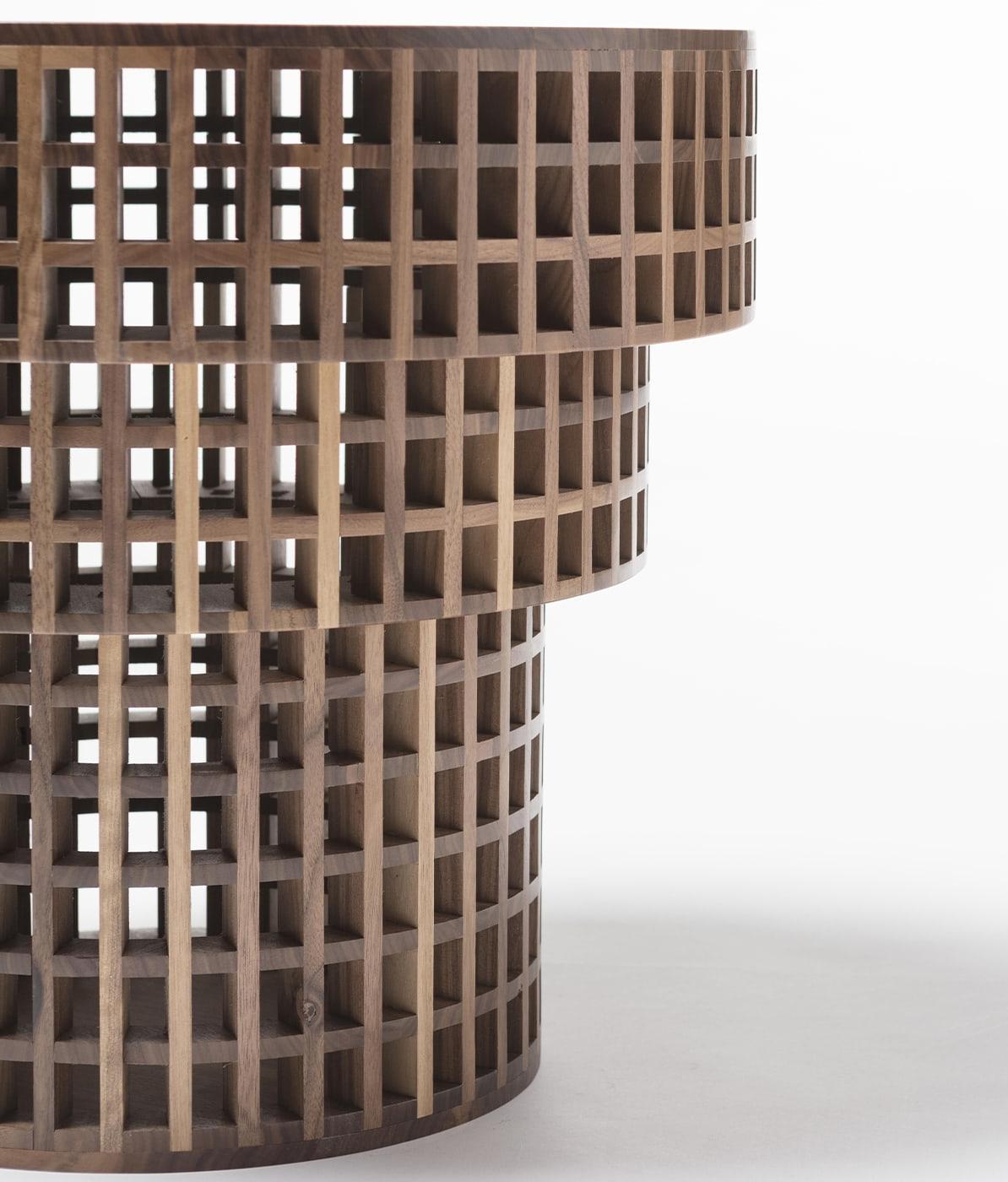 Mesa de Centro em Madeira Charm