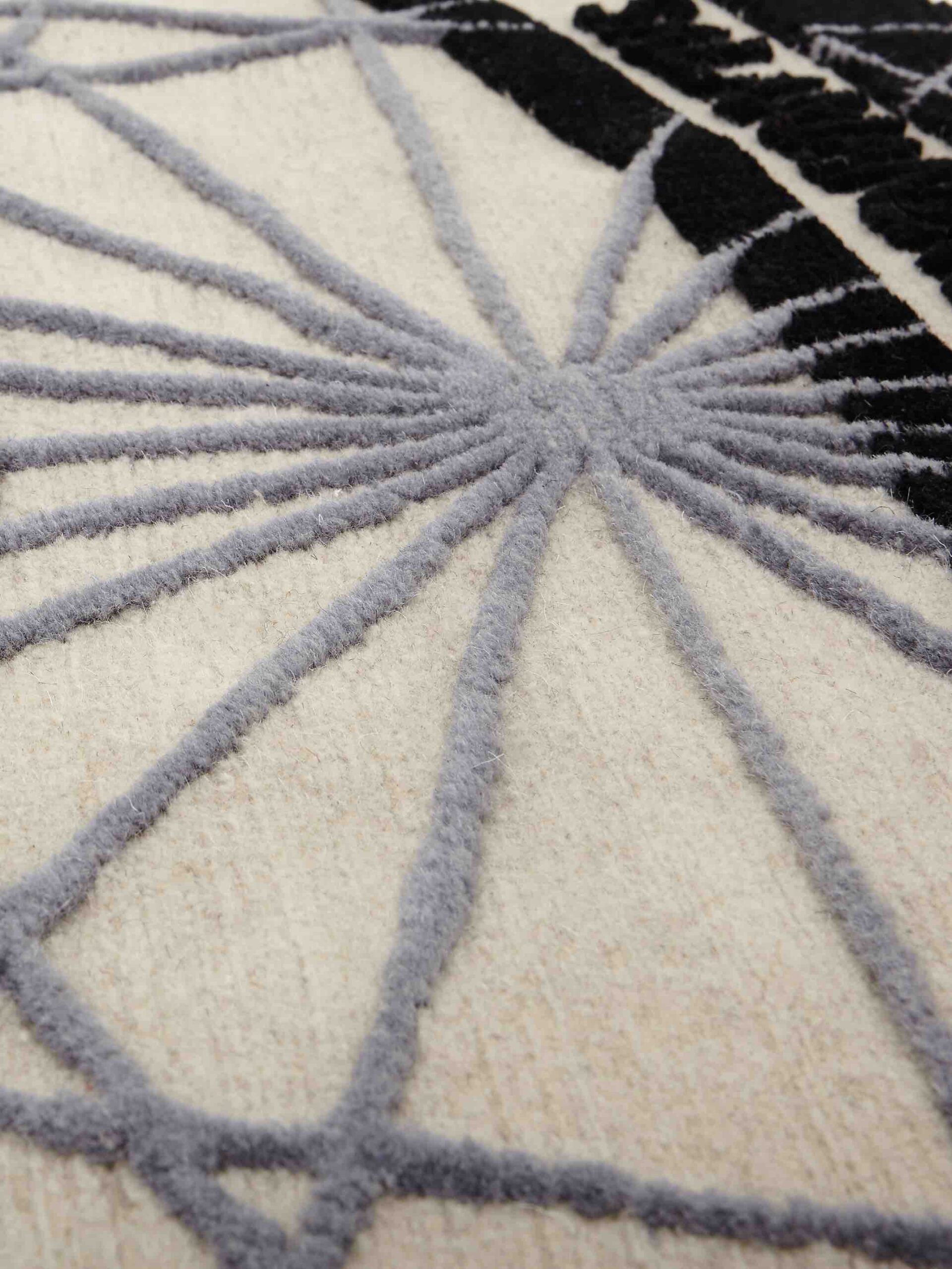 Tapete Salamandra Ardentis Agri Redondo Designer Tecido à Mão