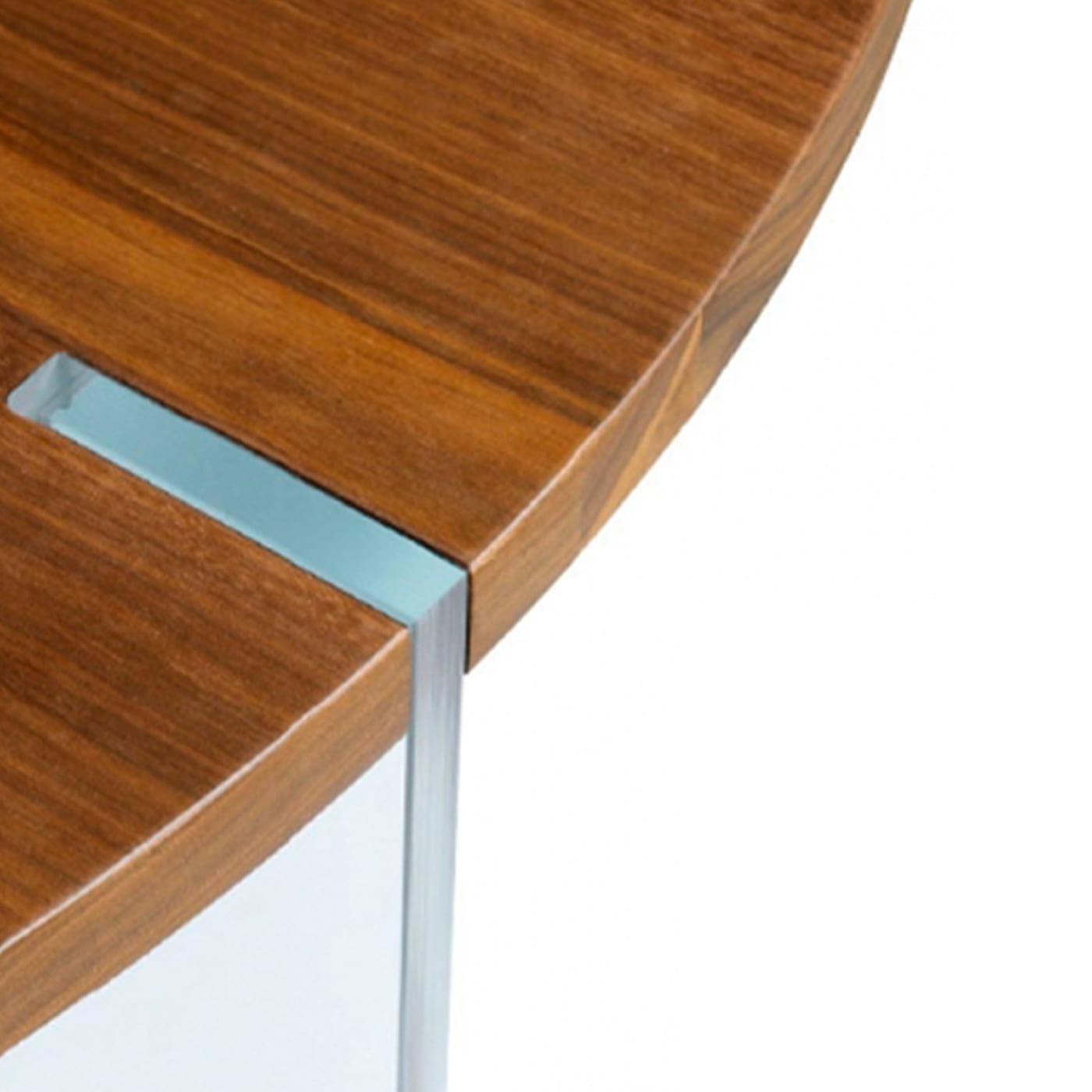 Mesa Redonda Castanha Sospeso