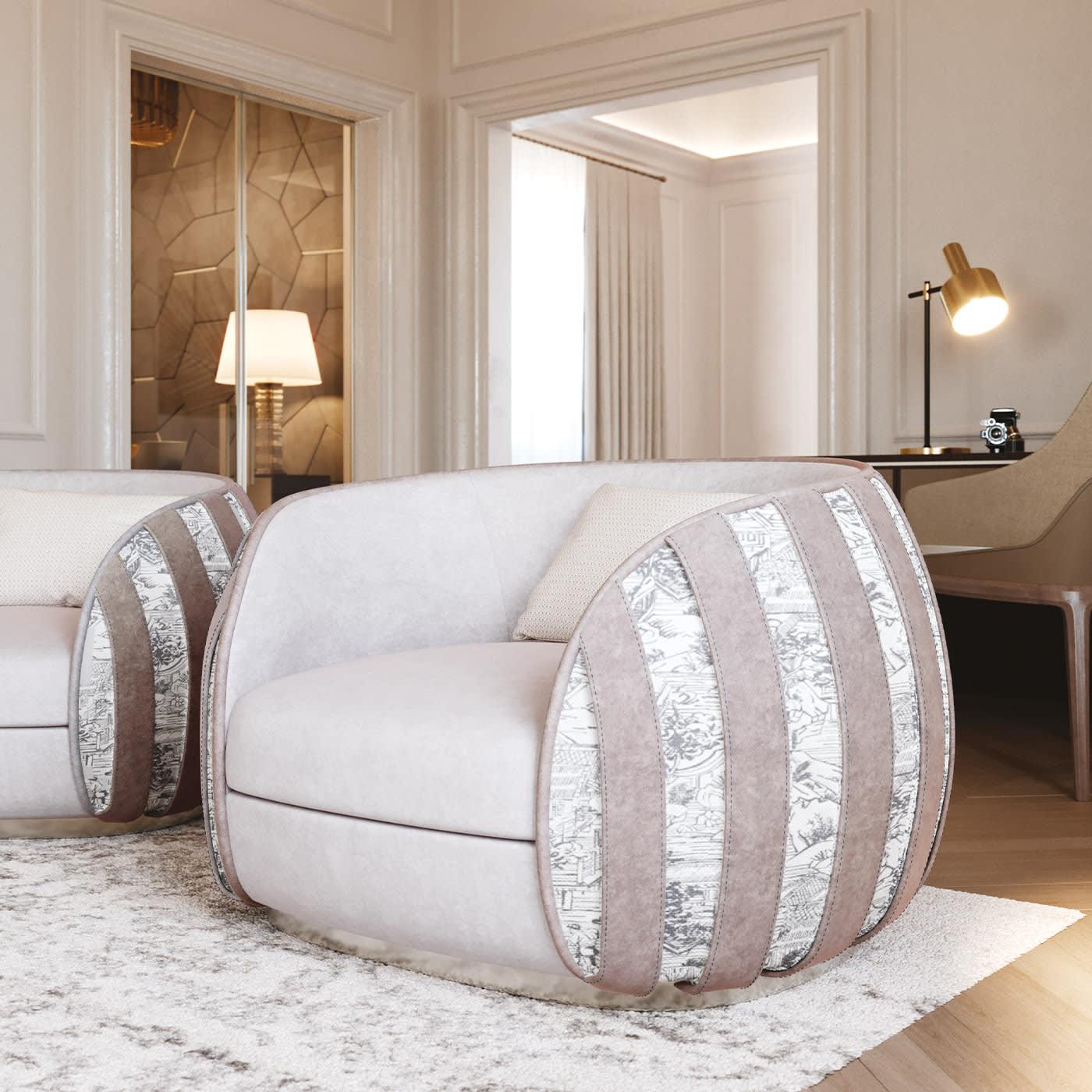 Poltrona Italiana Contemporânea Loto