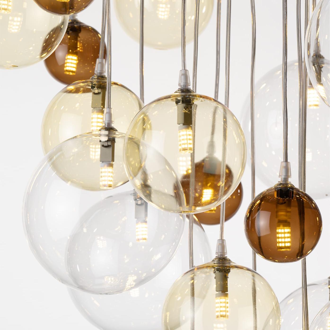 Lustre em Cascata com Esferas de Vidro Multicolor