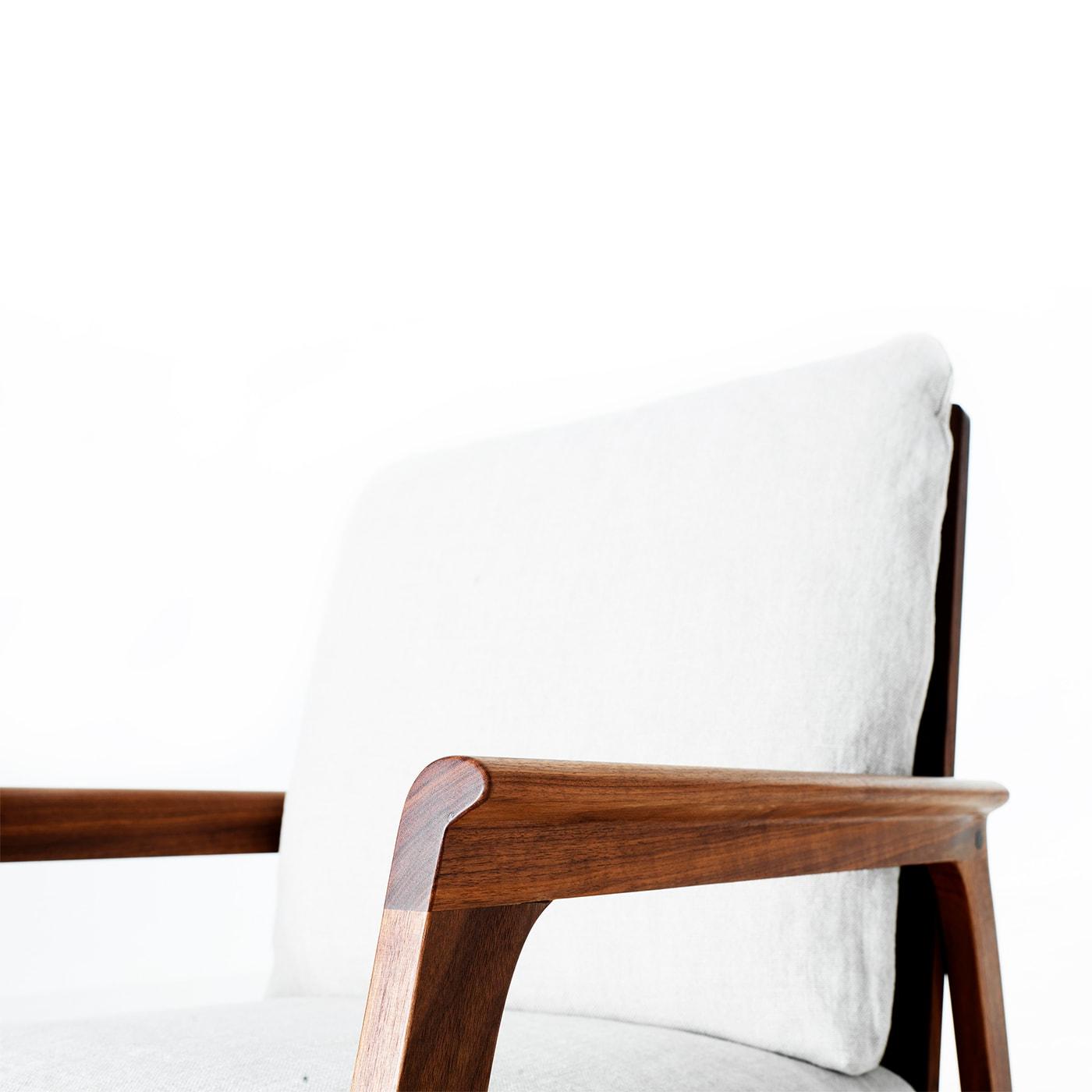 Cadeira de Baloiço Momento Castanha | Estofo: Linen UNICO NF184 20
