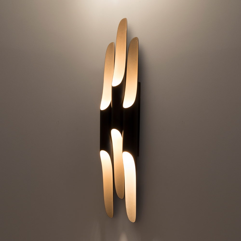 Candeeiro de parede tom profundo 3