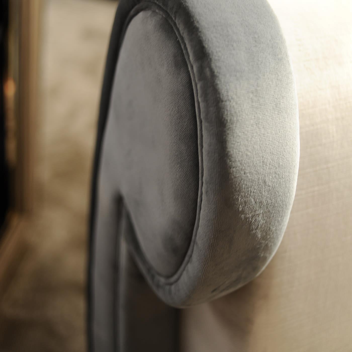 Poltrona de Luxo Artesanal Laurel