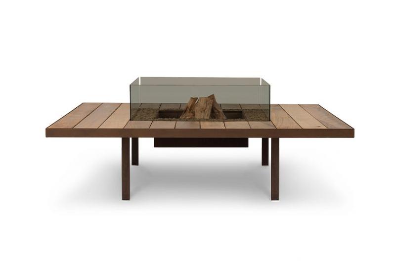 Lareira exterior Tavolo