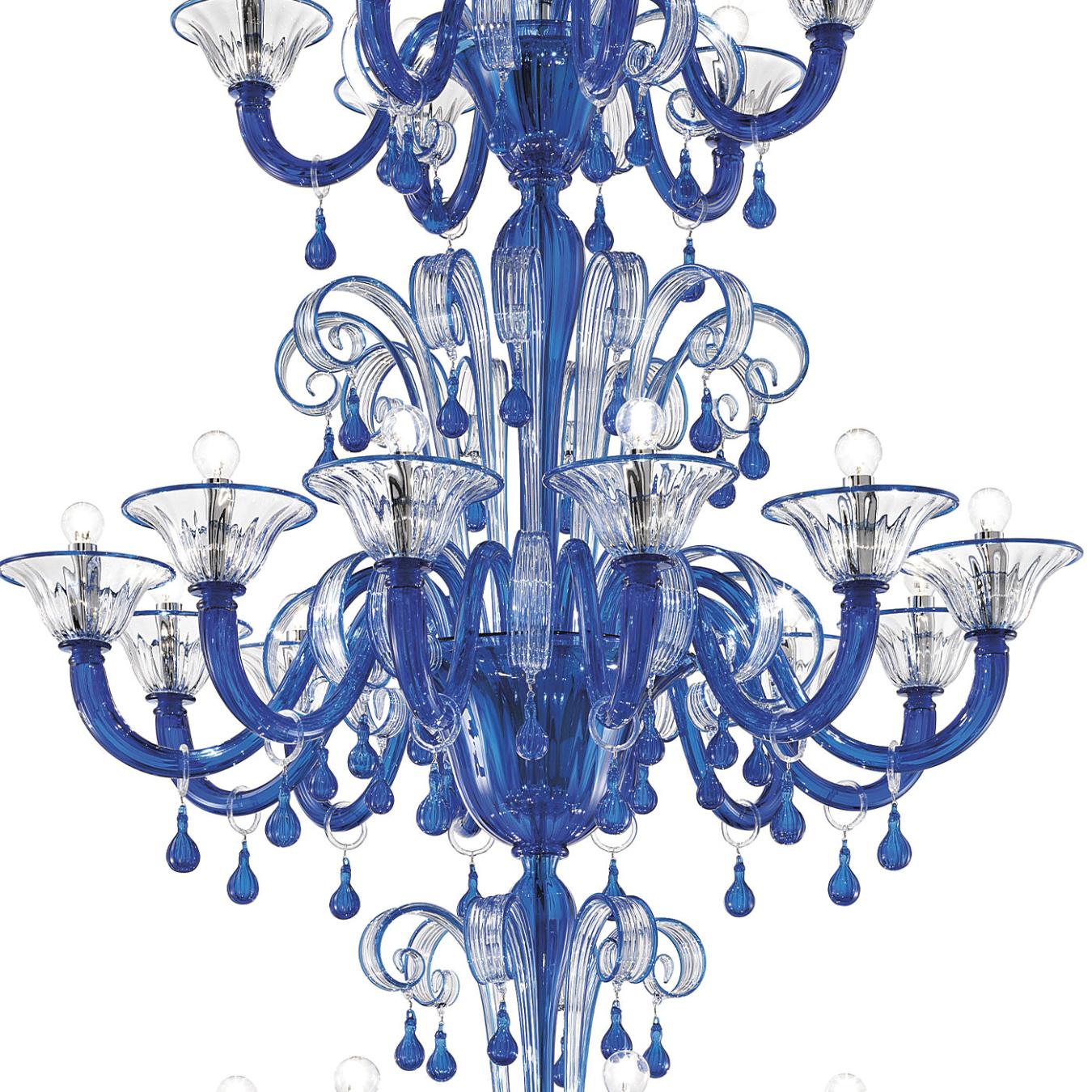 Lustre Clássico em Vidro de Murano Azul Claro