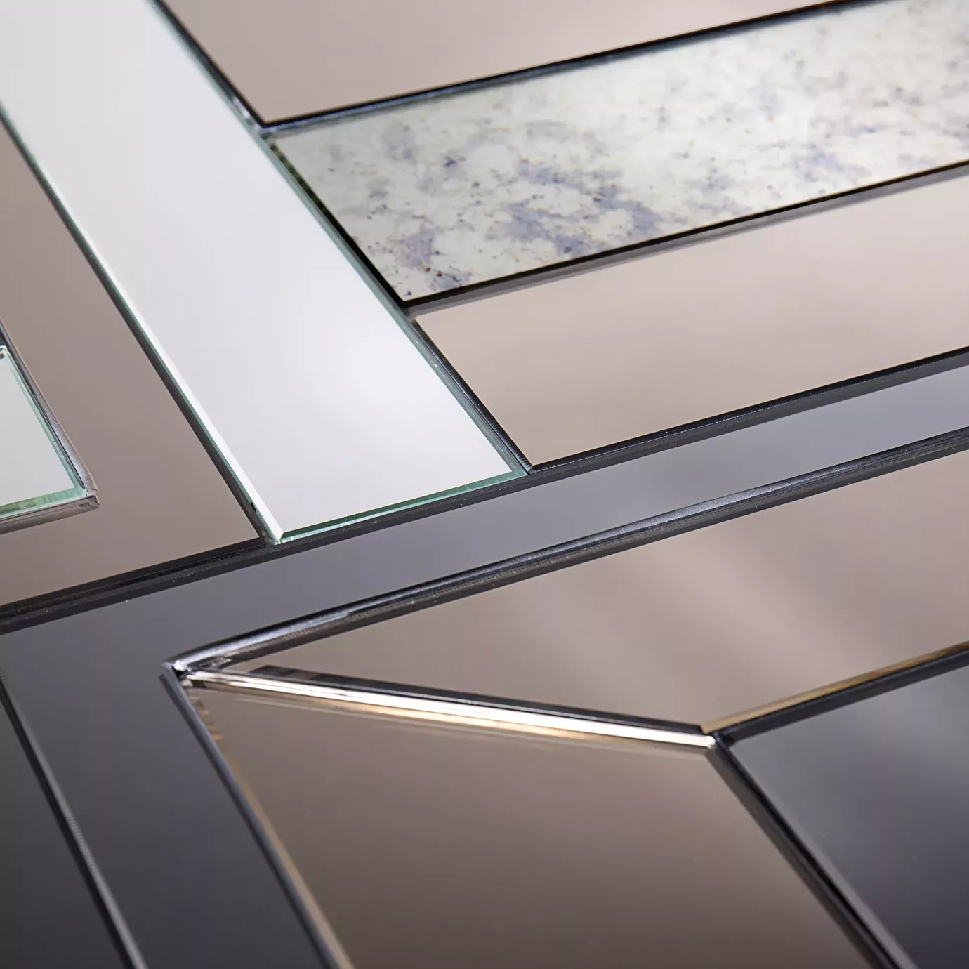 Mesa de Apoio Lemprica