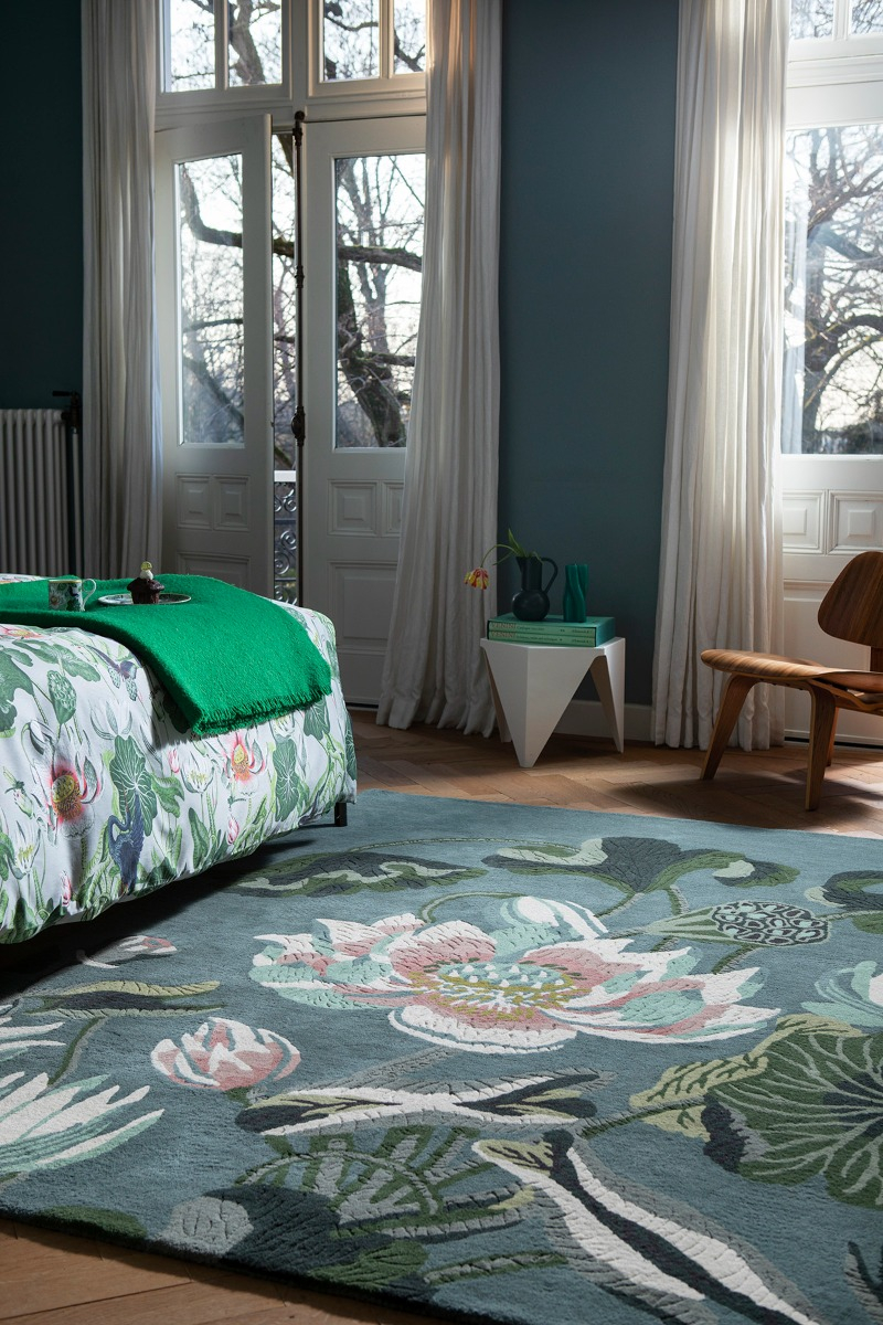 Tapete Waterlily Lago Meia-noite | Tamanho: 170 × 240 cm