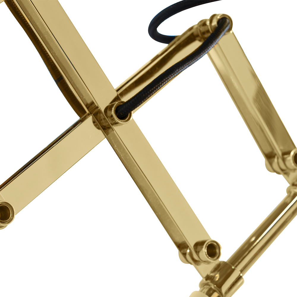 Candeeiro de parede trombonista