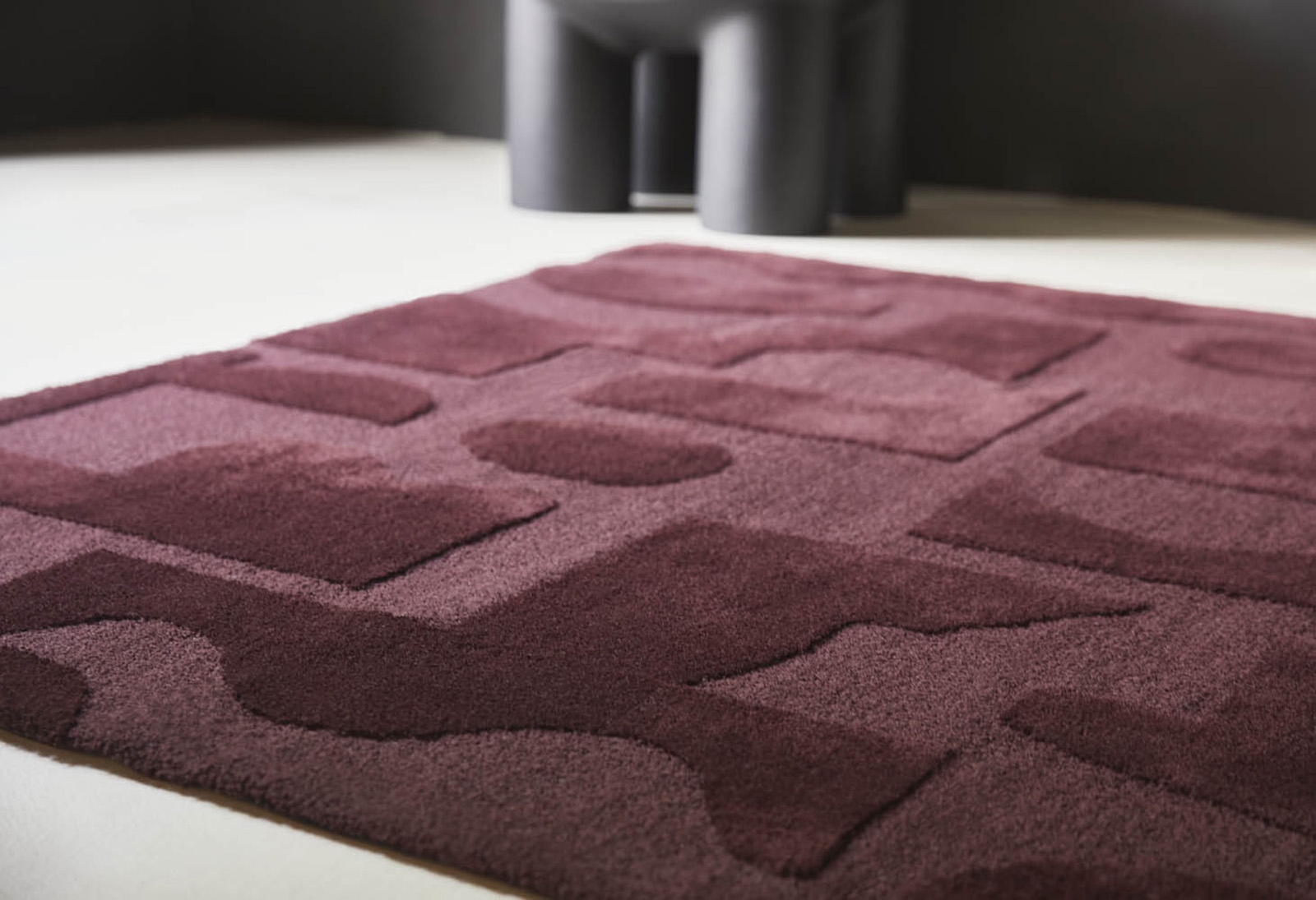 Tapete Mural Modest Bordô