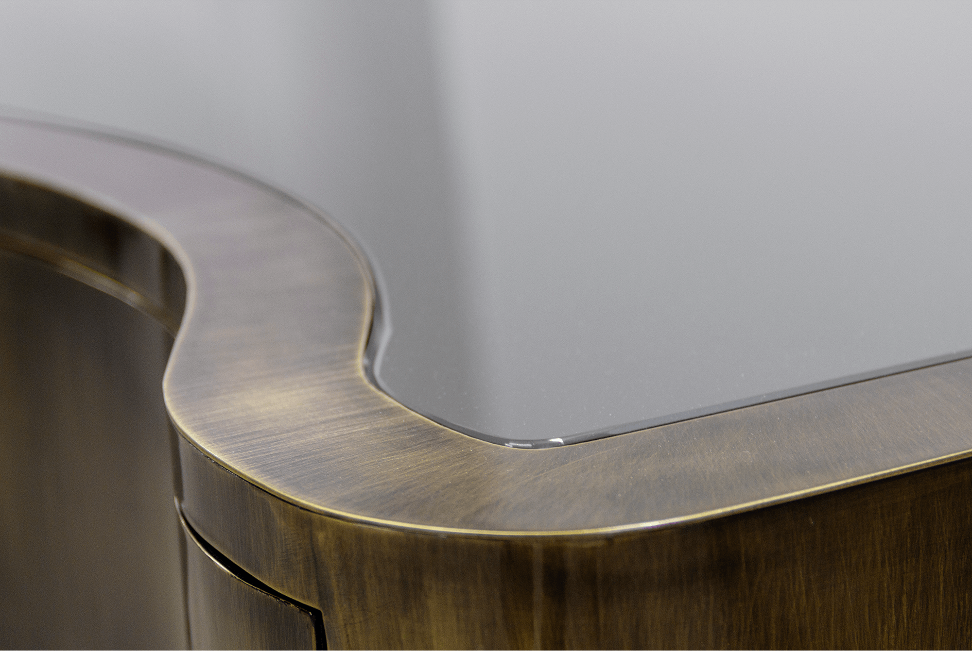 Consola Pátina Serpentine