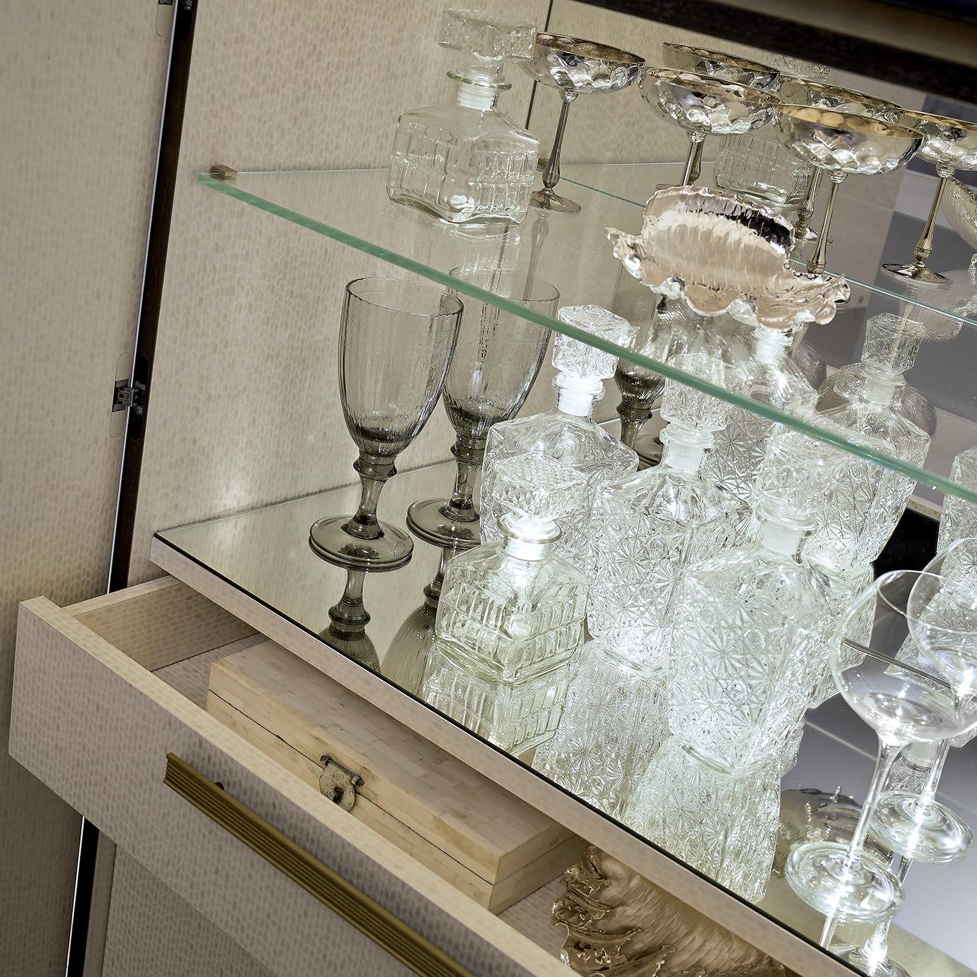 Armário Dilan artesanato italiano