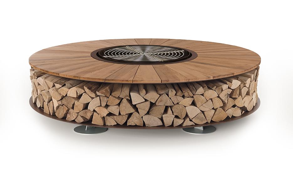 Lareira exterior madeira Zero | Acabamento: Madeira de castanheiro | Dimensões: Ø 200 cm