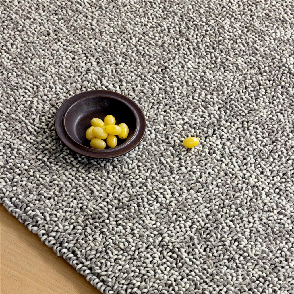 Tapete Loop Pile Feltrado Origin Loop Nordic Stone | Tamanho: 140 × 200 cm Tapete Loop Pile Feltrado Origin Loop Nordic Stone | Tamanho: 140 × 200 cm