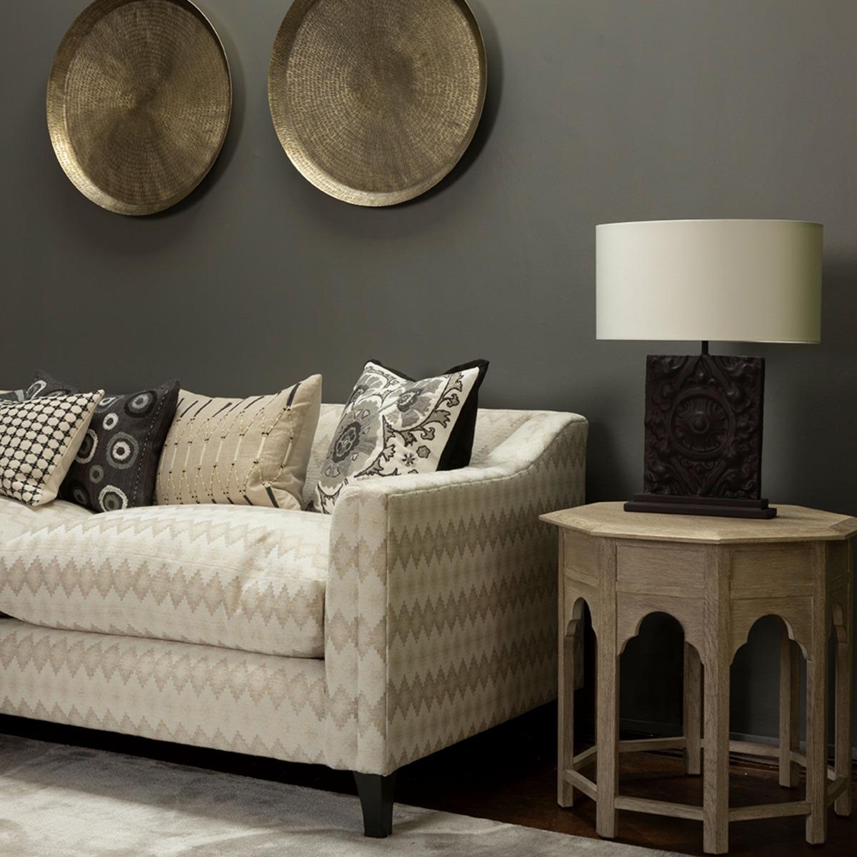 Mesa Lateral Tanjina Venetian White Oak