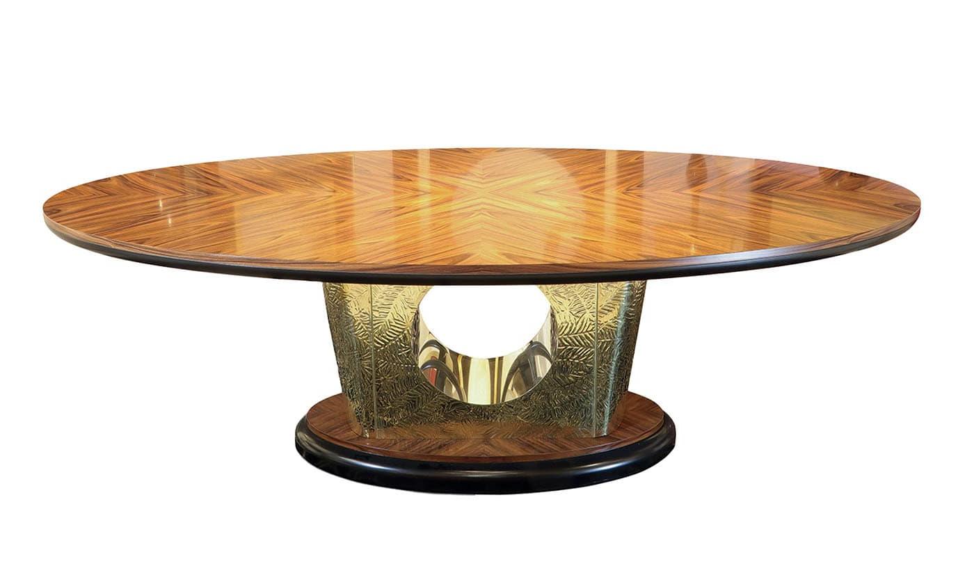 Mesa de Jantar Oval em Pau-Santo