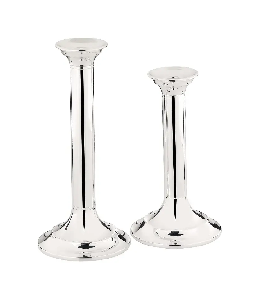 Castiçal de coluna prateado | Dimensões: Height 22 cm