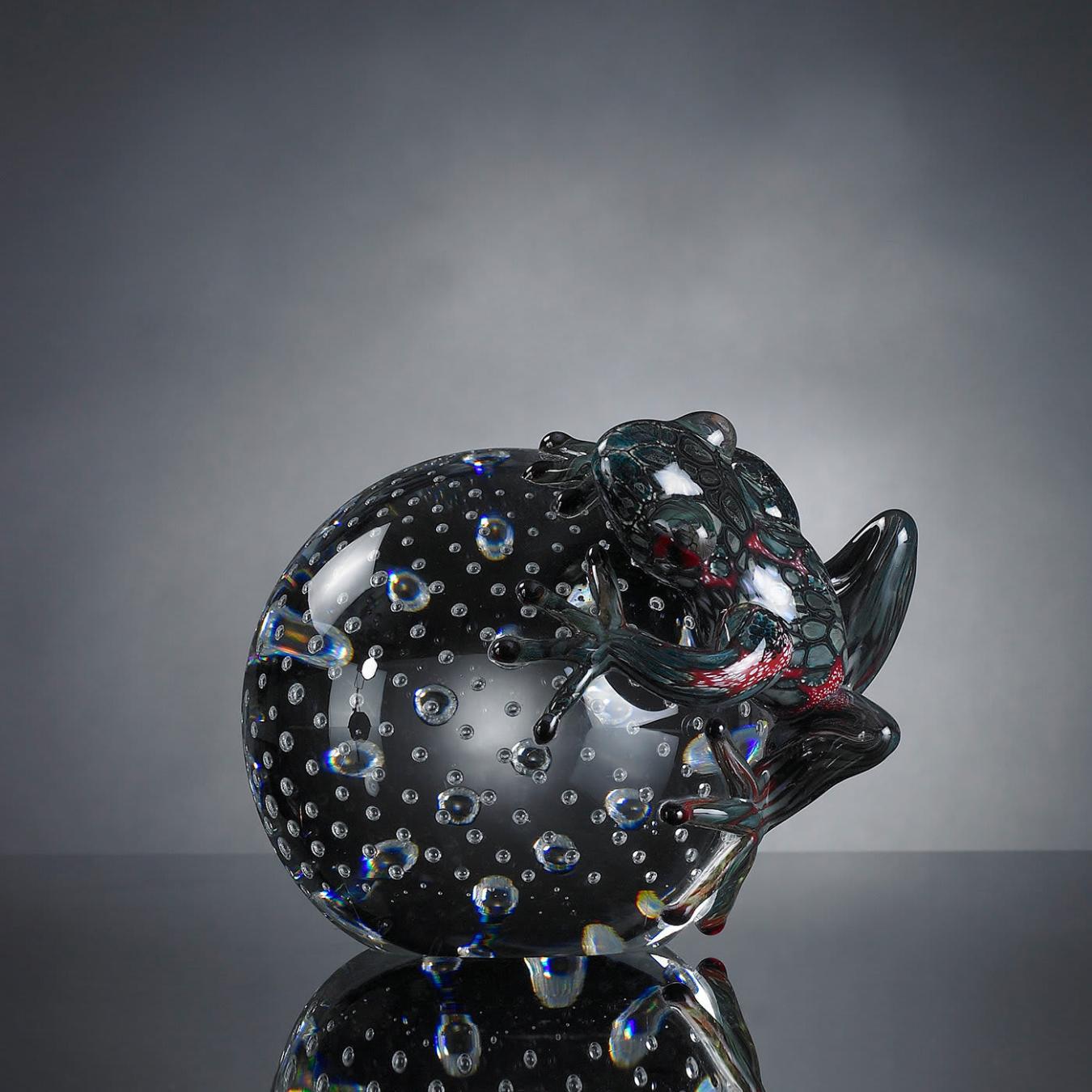 Figura Decorativa Sapo na Esfera