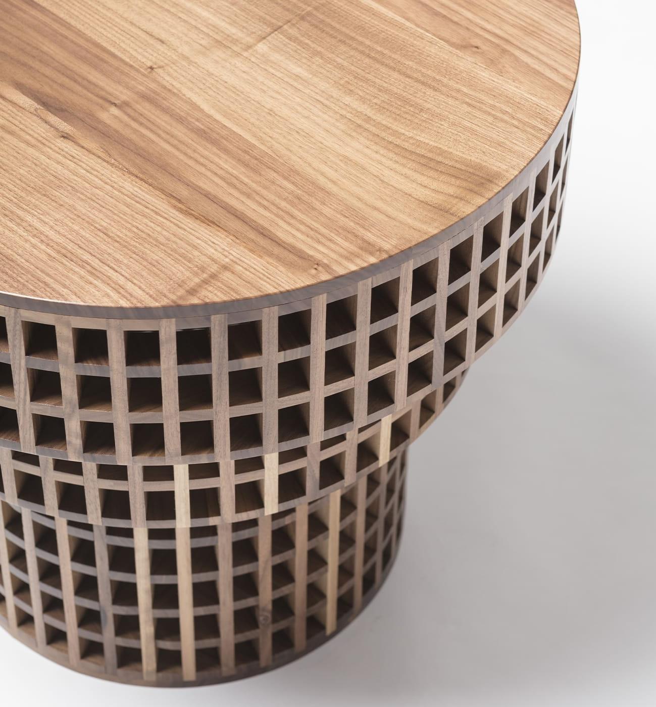 Mesa de Centro em Madeira Charm