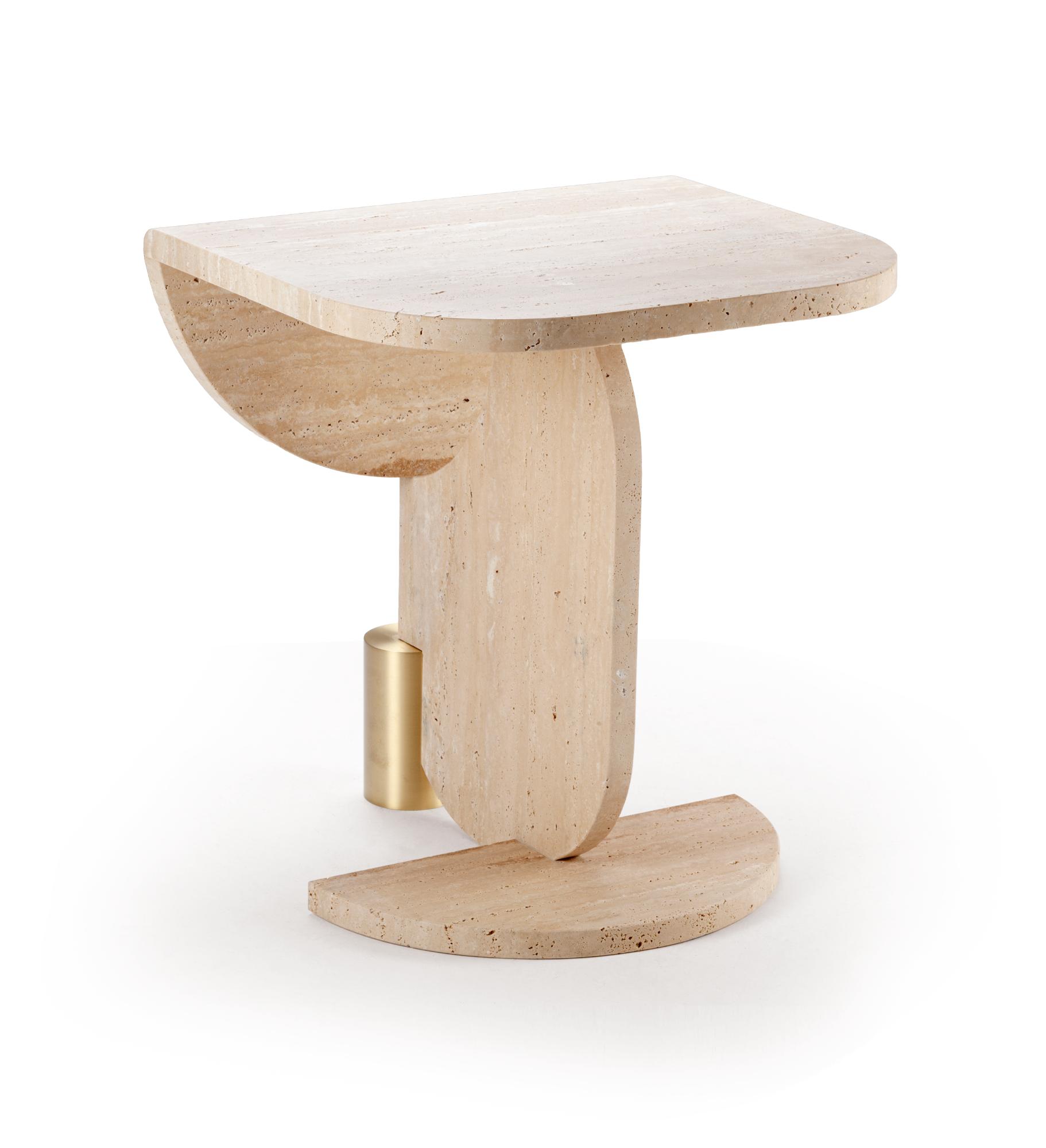 Mesa de Apoio em Travertino Playing Games