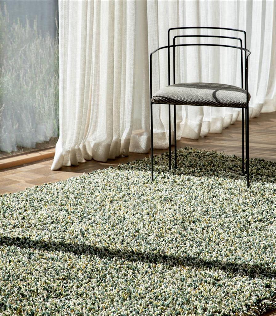 Tapete Spring Into the Woods | Tamanho: 140 × 200 cm