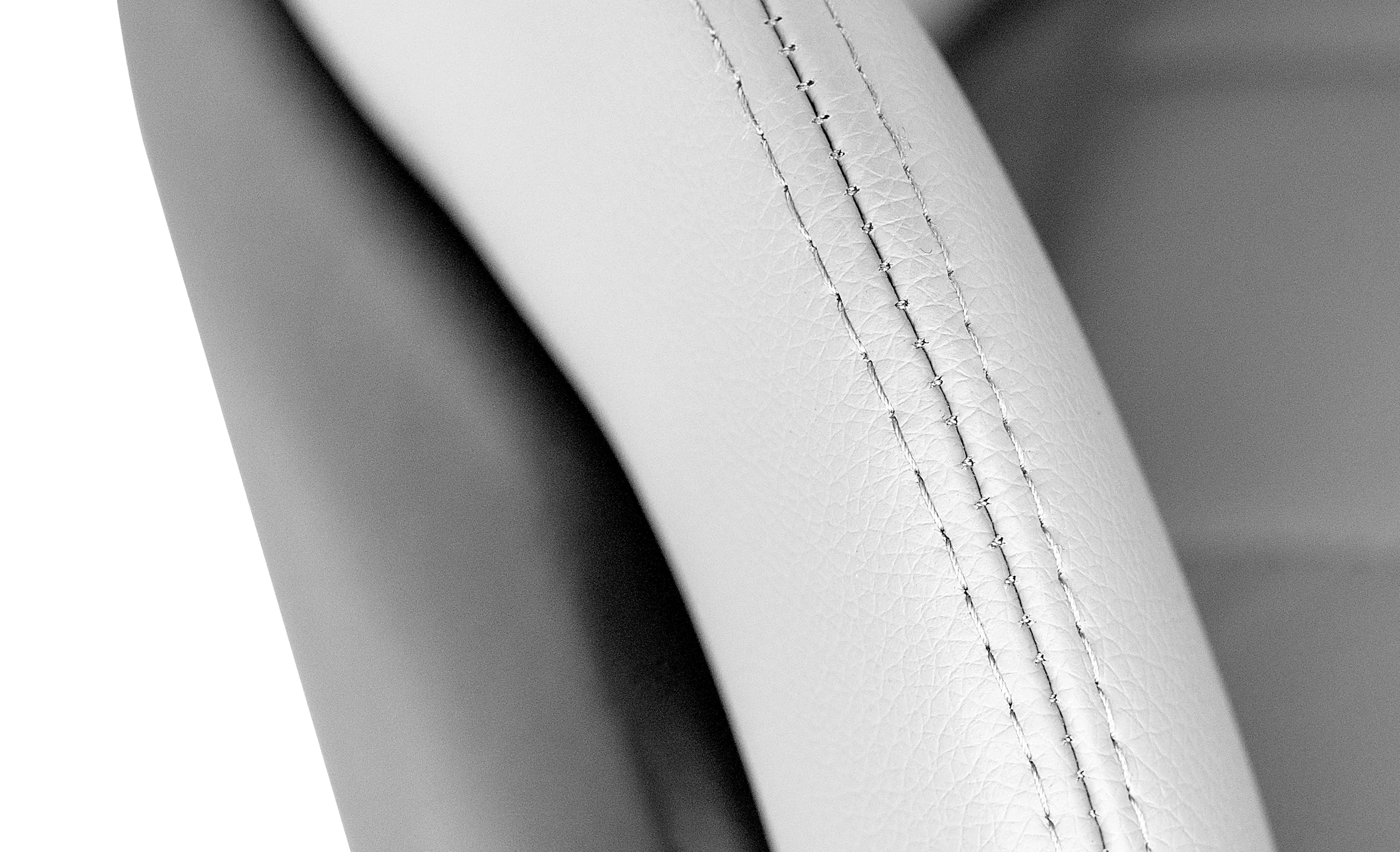 Cadeira de Escritório Pequena Regal