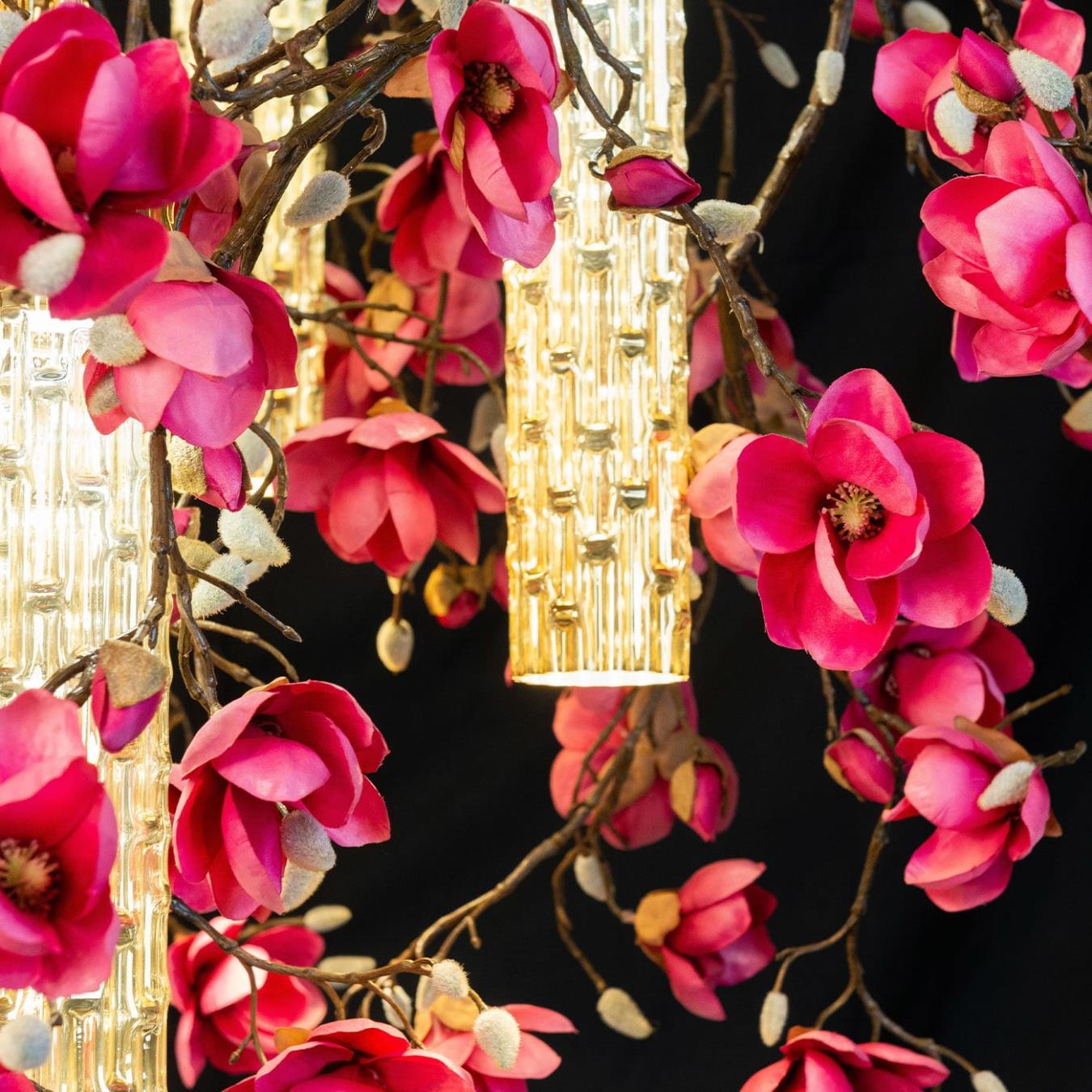 Lustre Magnolia Rosa e Dourado