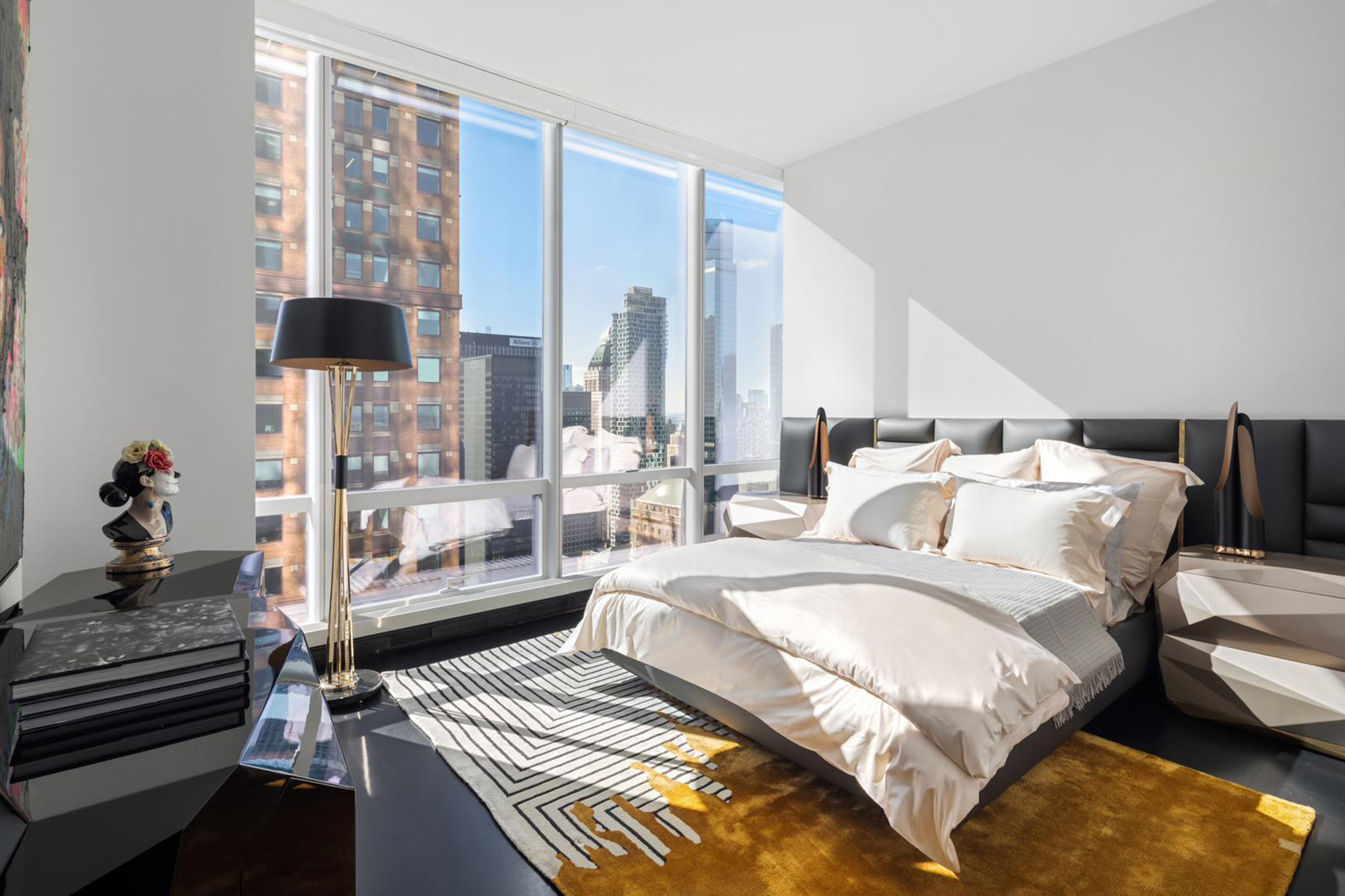 Candeeiro de mesa tom profundo - 3