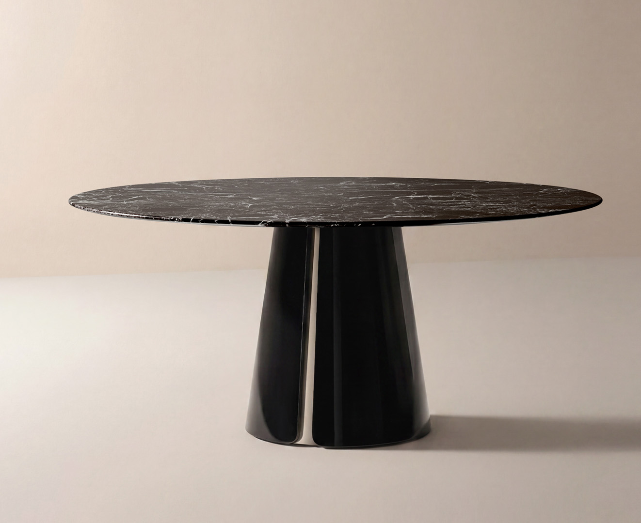 Mesa de Jantar Stromboli