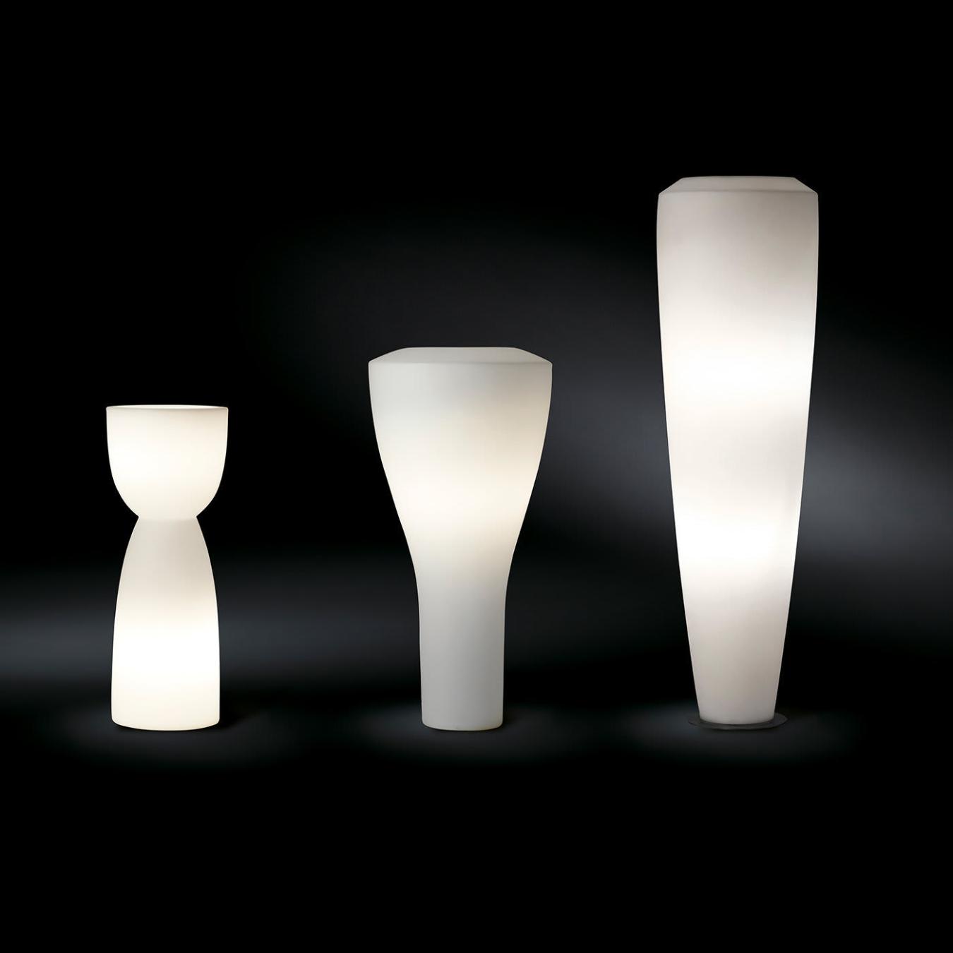 Candeeiro de Chão de Exterior Grande Obice