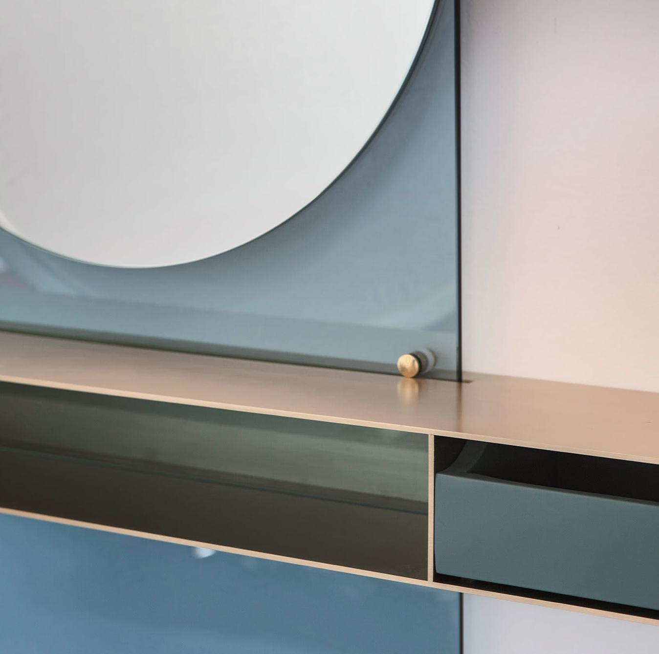 Espelho de parede refinado