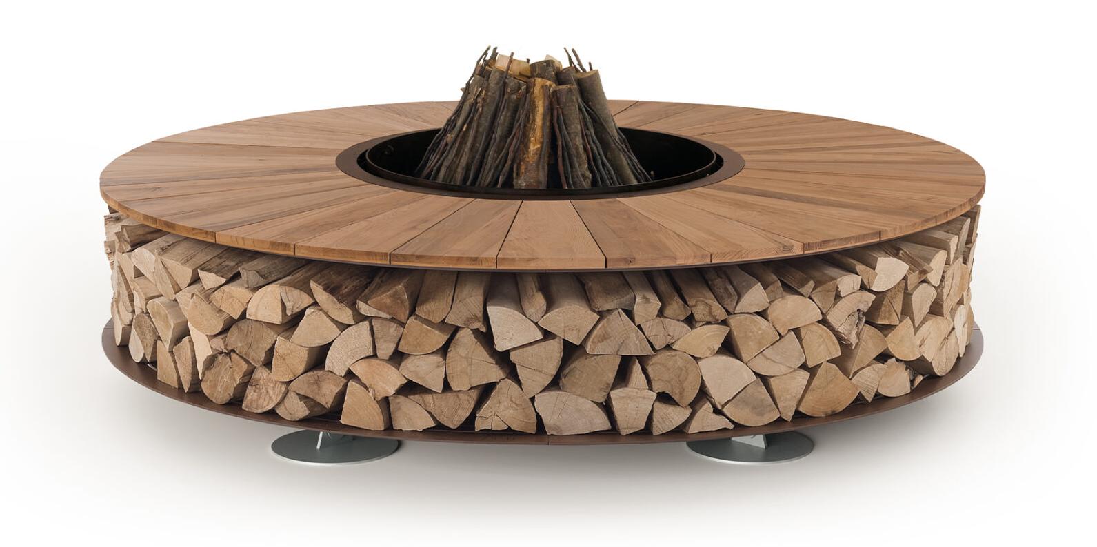 Lareira exterior madeira Zero | Acabamento: Madeira de castanheiro | Dimensões: Ø 200 cm
