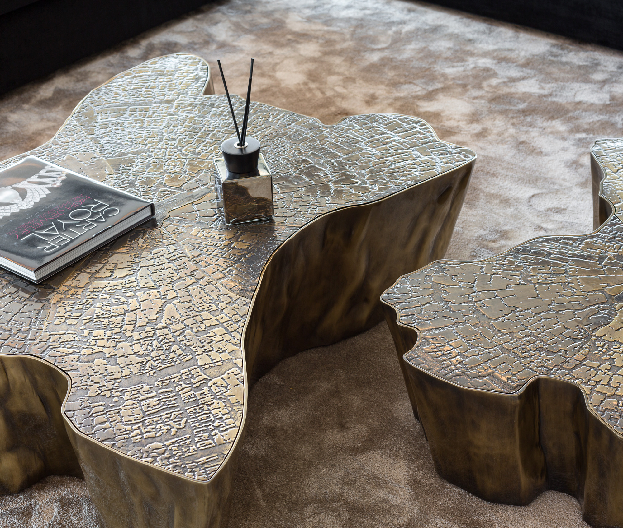 Mesa de Centro Pátina Paradise | Dimensões: L 138 × P 95 × A 36 cm