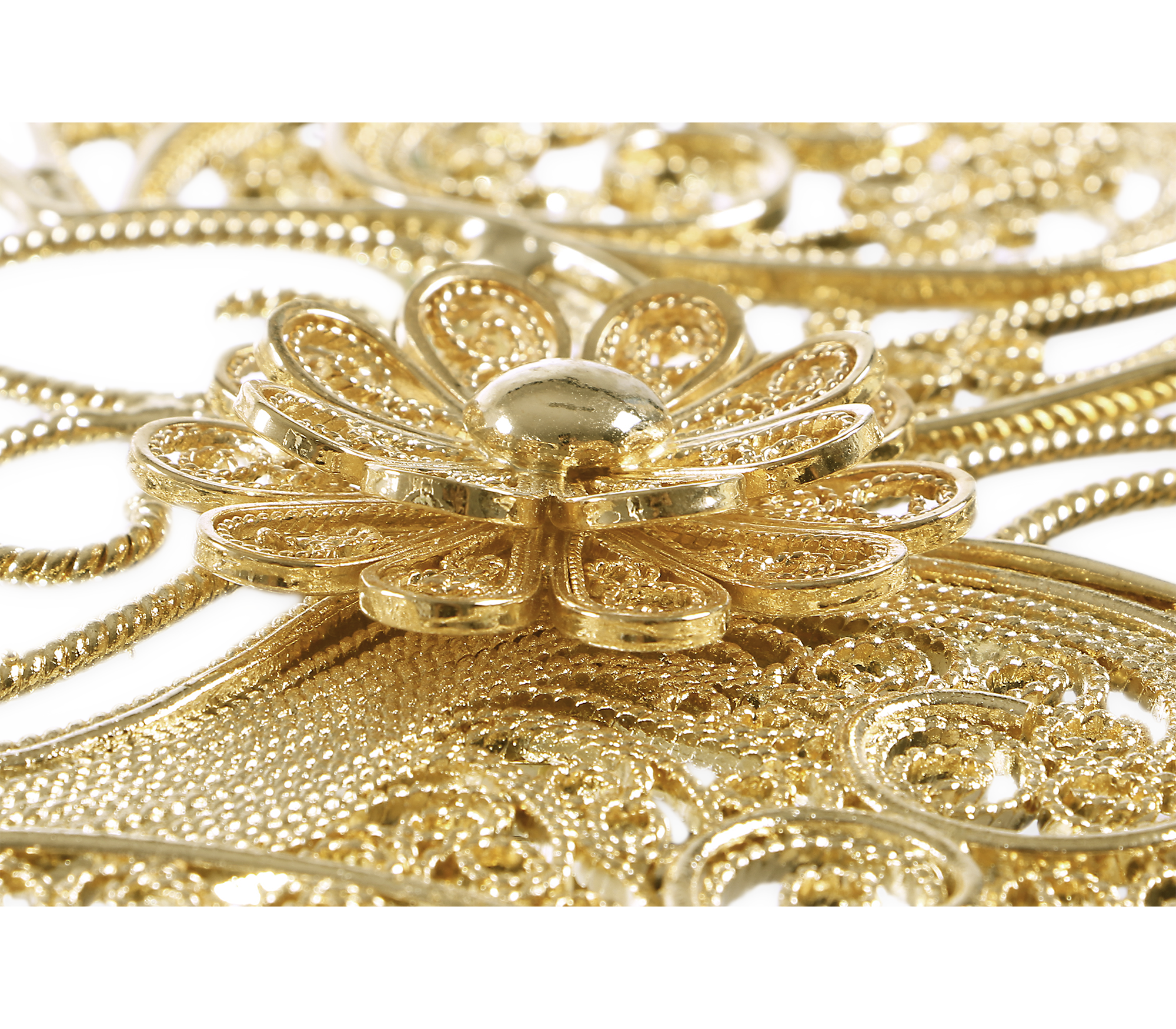 Espelho filigrana ornamentado