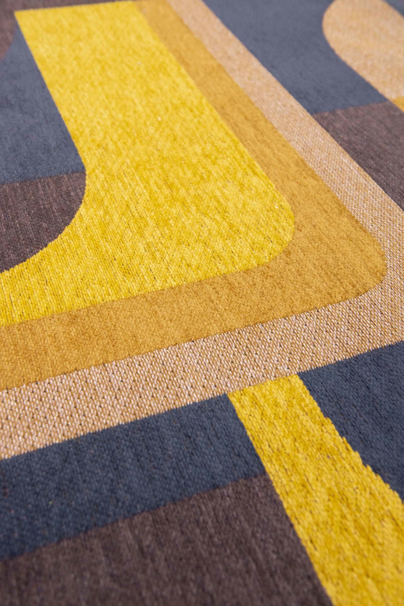 Tapete Yellow Meyer 9210 | Tamanho: 170 × 240 cm