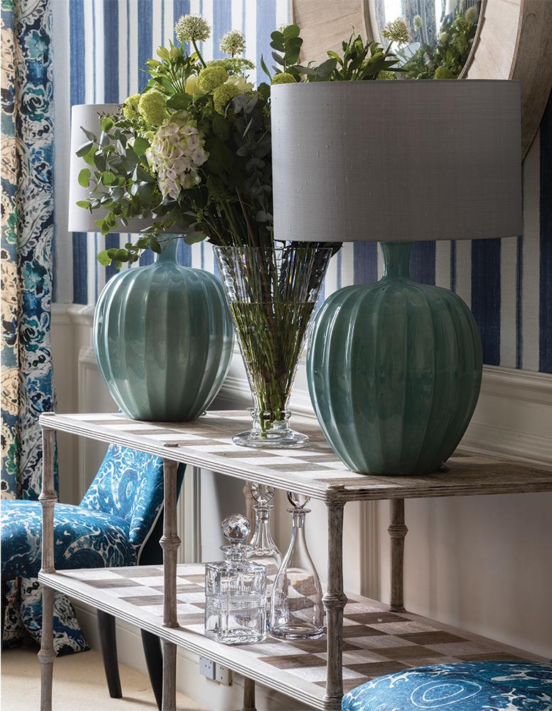 Consola Bywater Washed Acacia