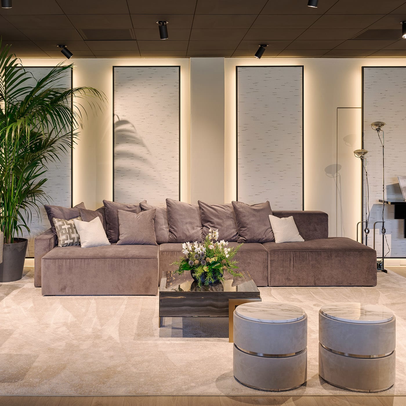 Sofá Italiano Contemporâneo Bonnie