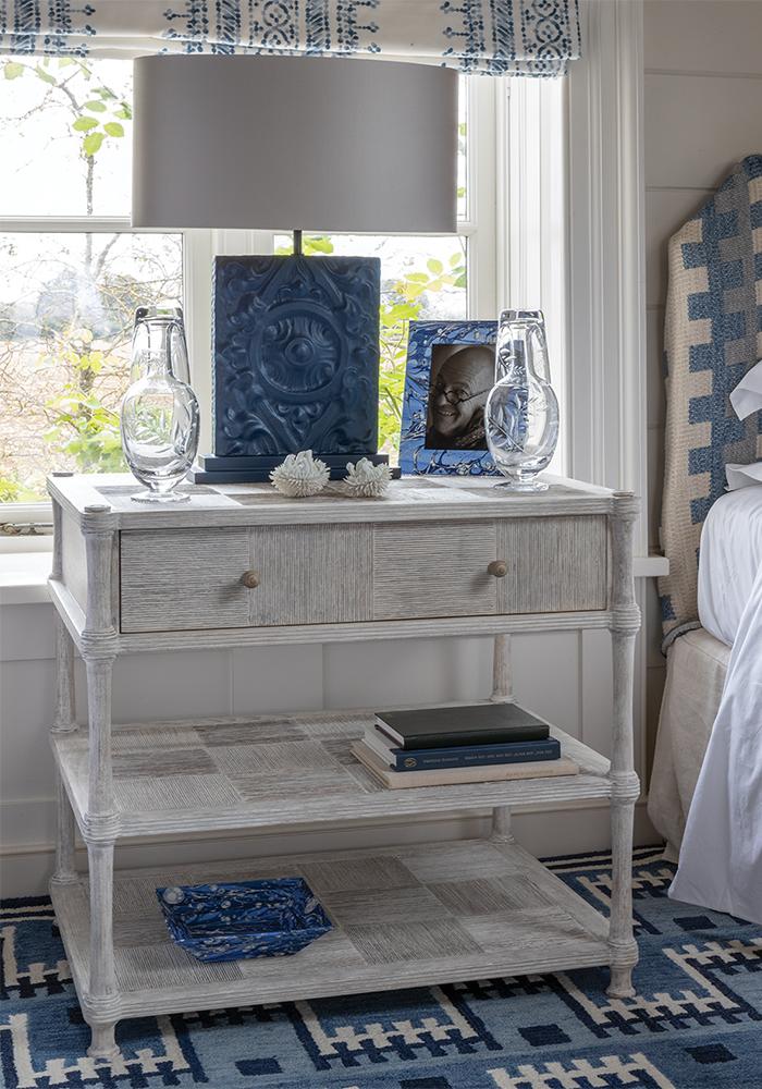 Mesa Lateral com Gaveta Bywater Washed Acacia