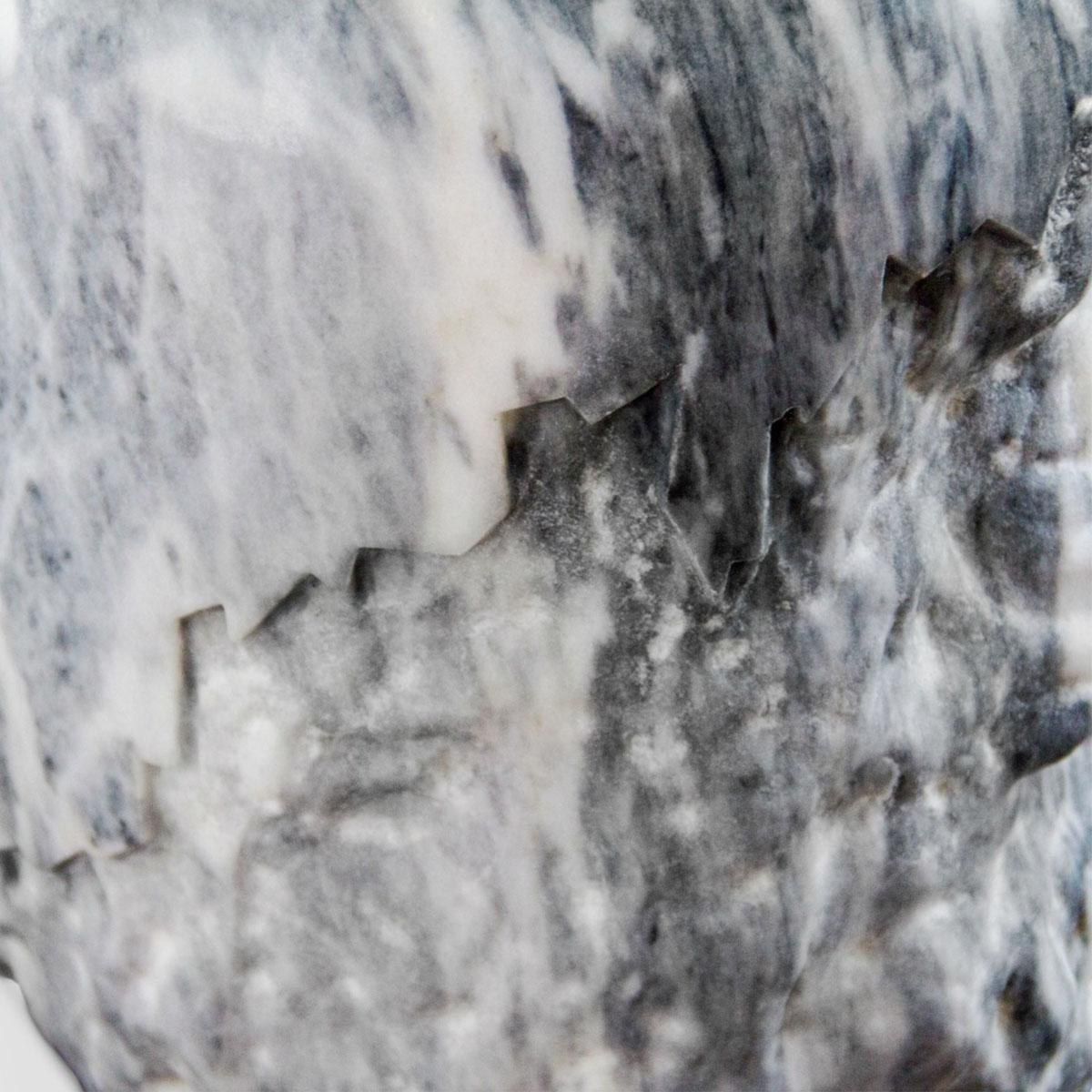 Banquinho mármore Carrara