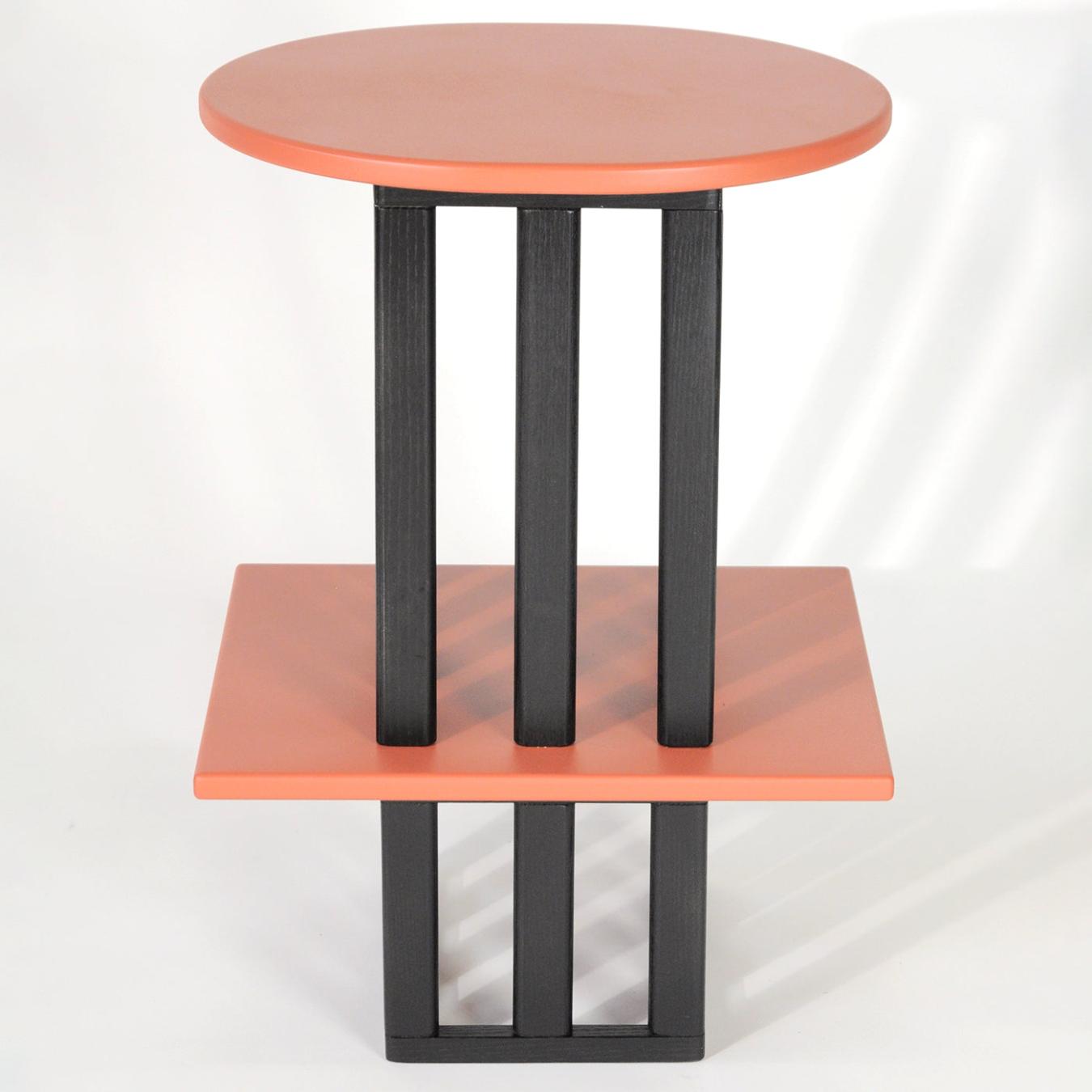 Mesa de Apoio Rosa e Preta em Madeira