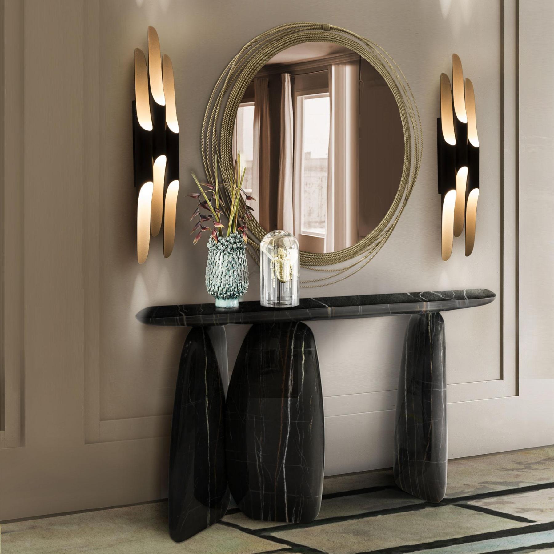 Espelho de parede redondo em latão