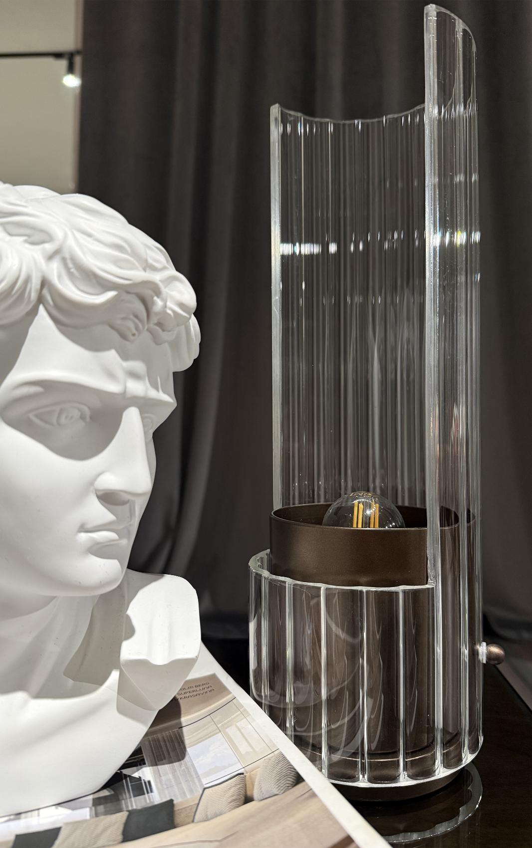 Candeeiro de Mesa Bon Ton em Vidro