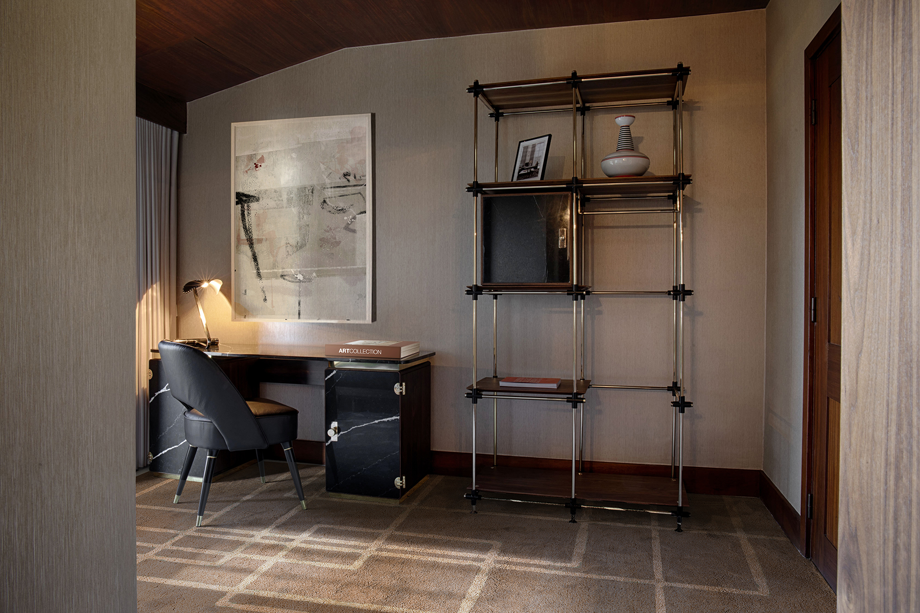 Candeeiro de mesa Kirk